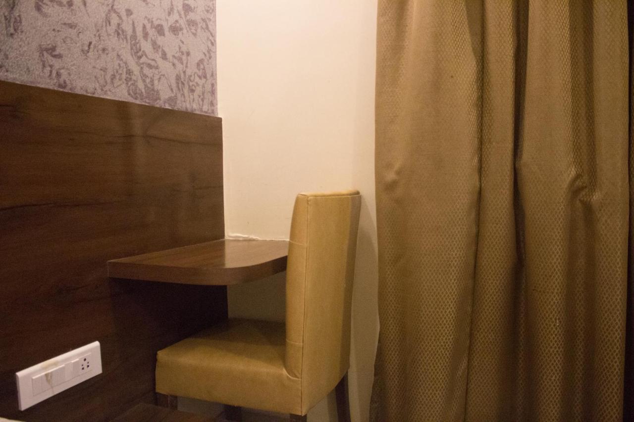 Highland Residency The Boutique Hotel Thane Exterior foto